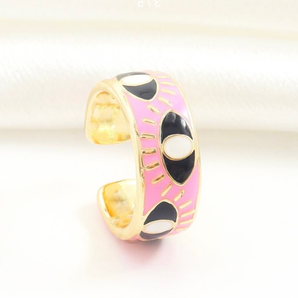 💖 Baby Pink Eye Ring Adjustable for Sizes 7-9 NEW